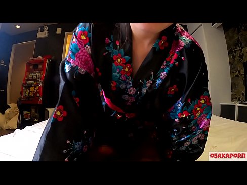 ❤️ Giovane ragazza cosplay ama il sesso fino all'orgasmo con uno squirt in una cavallerizza e un pompino. Ragazza asiatica con figa pelosa e belle tette in costume tradizionale giapponese in video amatoriale che mostra la masturbazione con fuck toys. Sakura 3 OSAKAPORN. Super sessoal it.hdporn24.ru ❌️