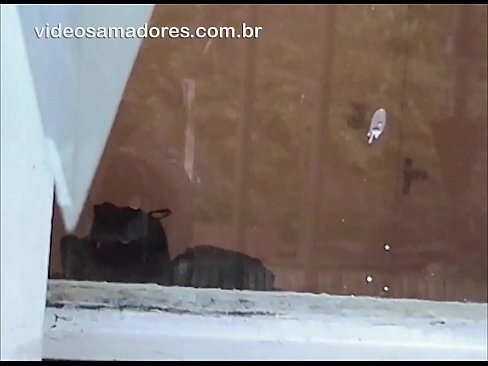 ❤️ Uomo arrapato che guarda la sua ragazza con un altro ragazzo, registrando un video di scopata senza disturbare la coppia Super sessoal it.hdporn24.ru ❌️